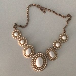 Statement necklace